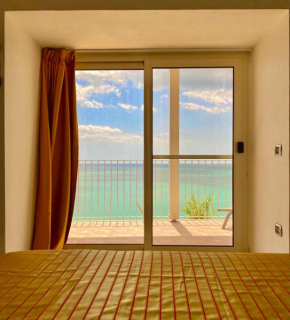 WINDOW ON THE SEA VIESTE